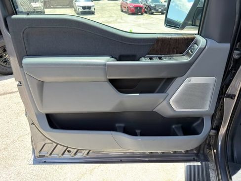 Used 2021 Ford F150 Lariat w/ Equipment Group 502A High AWD/4WD image 23