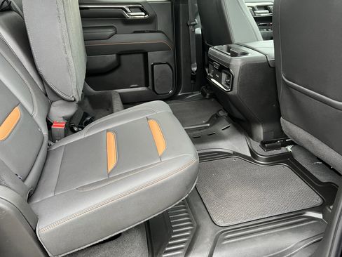 Used 2023 GMC Sierra 1500 AT4 w/ AT4 Premium Package image 19