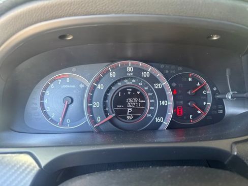 Used 2016 Honda Accord Sport image 7