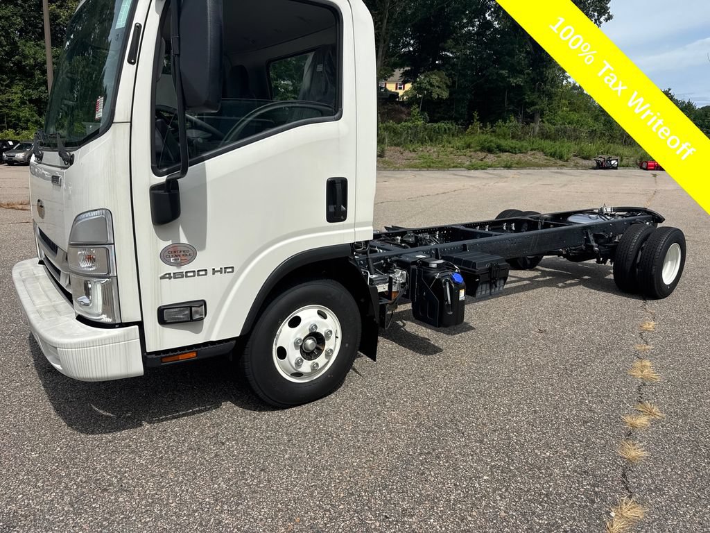 Used 2024 Chevrolet Low Cab Forward 4500 XD RWD image 1