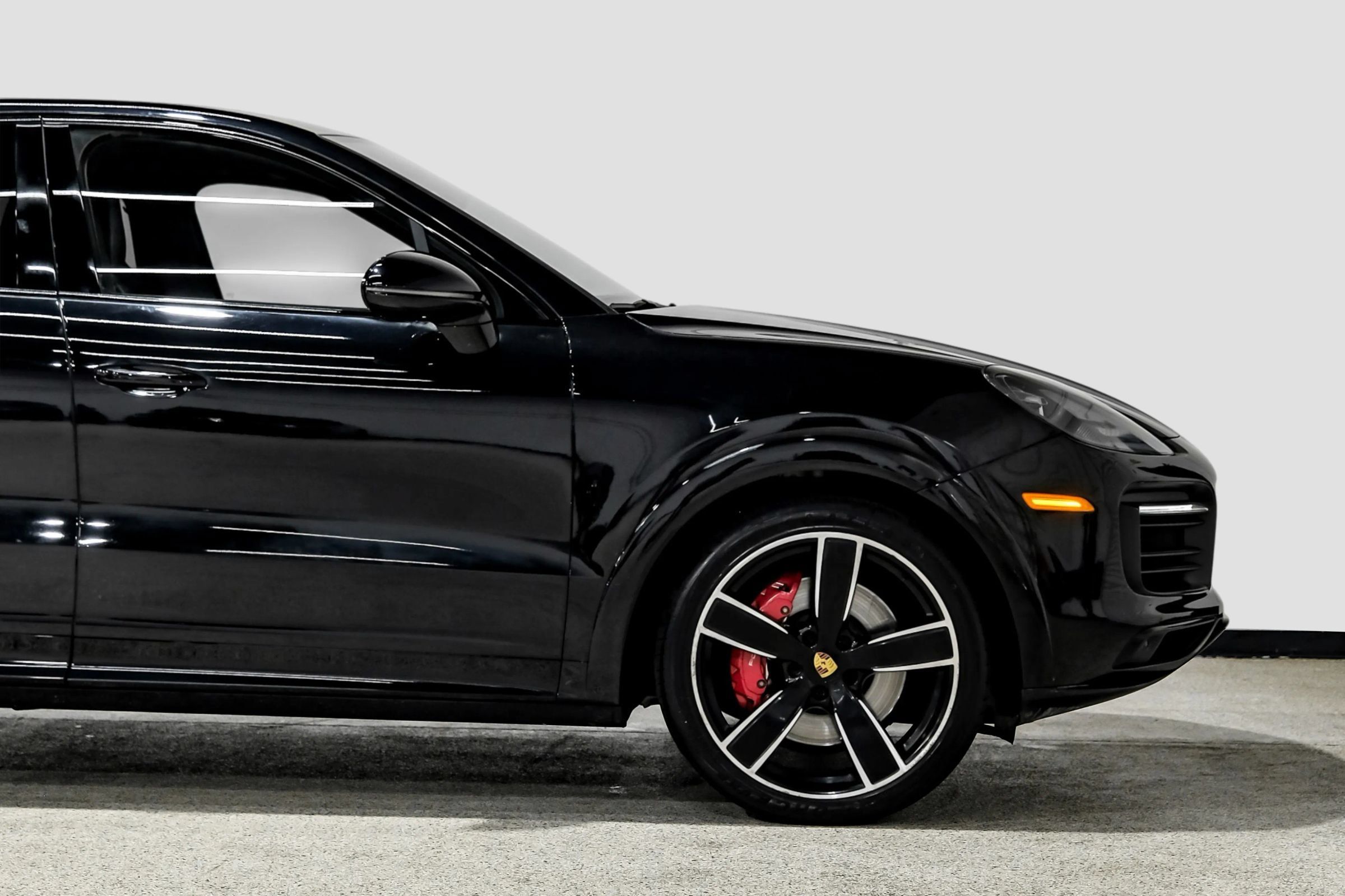 Used 2021 Porsche Cayenne GTS w/ Premium Package AWD/4WD image 7