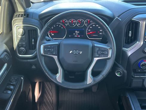 Used 2021 Chevrolet Silverado 1500 RST image 23