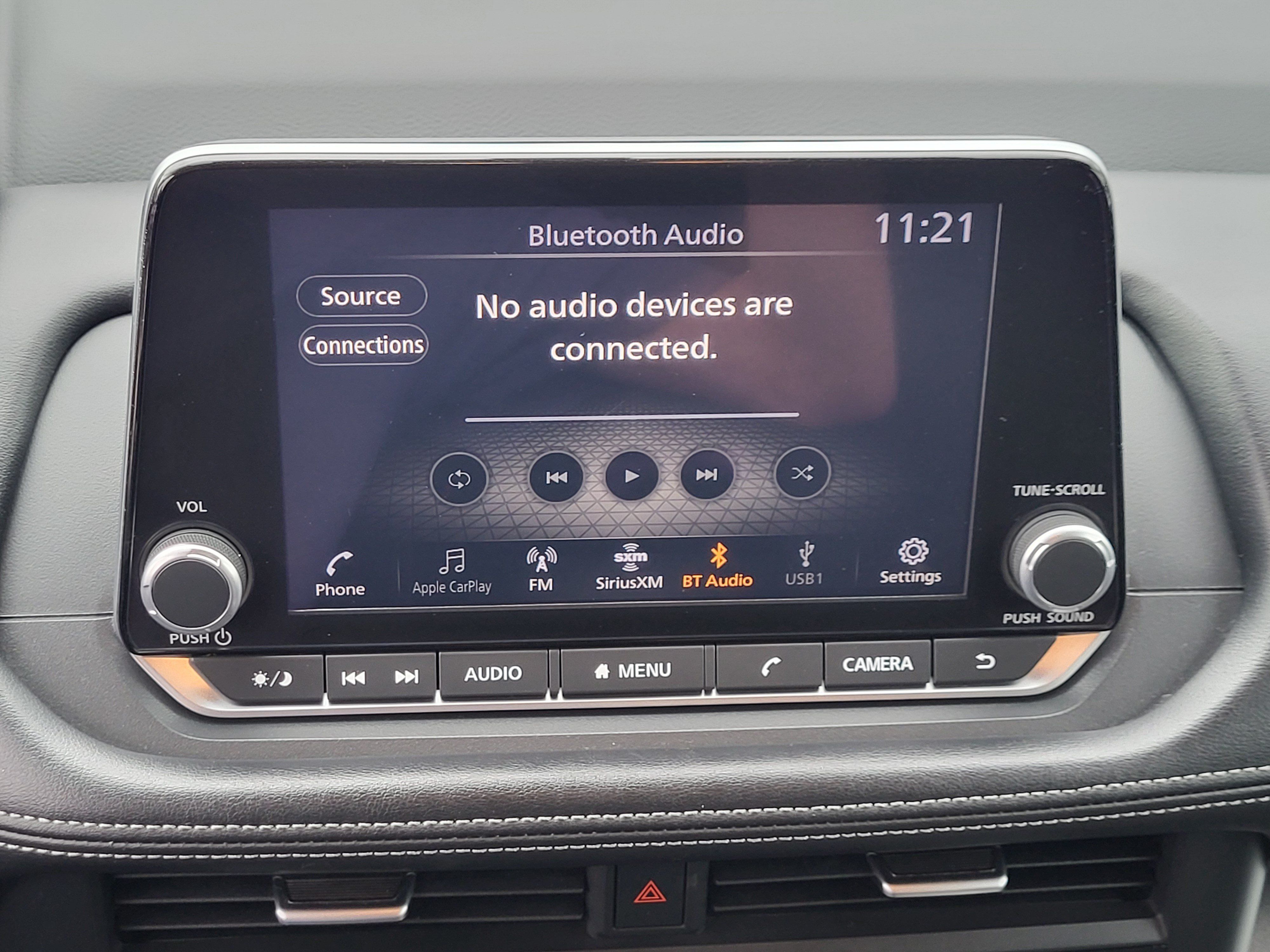 Certified 2024 Nissan Rogue SV FWD image 17
