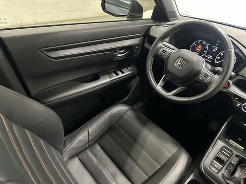 Certified 2025 Honda CR-V Sport-L image 12