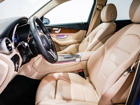 Certified 2022 Mercedes-Benz GLC 300 image 16