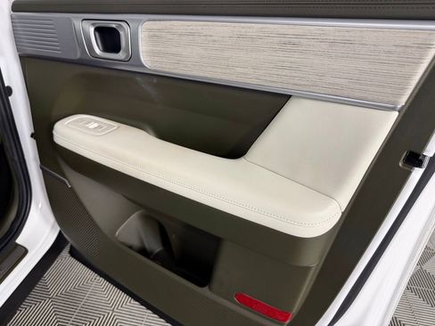 Used 2024 Hyundai Santa Fe Calligraphy image 39