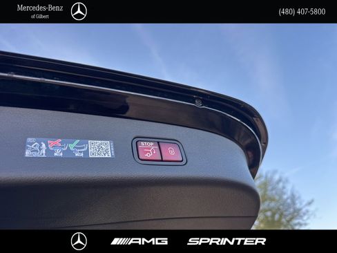 New 2026 Mercedes-Benz GLC 300 image 8