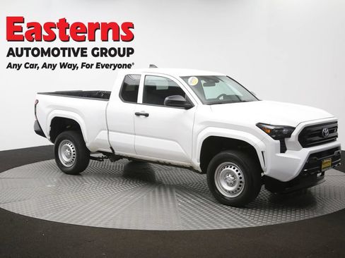 Used 2025 Toyota Tacoma SR RWD image 43