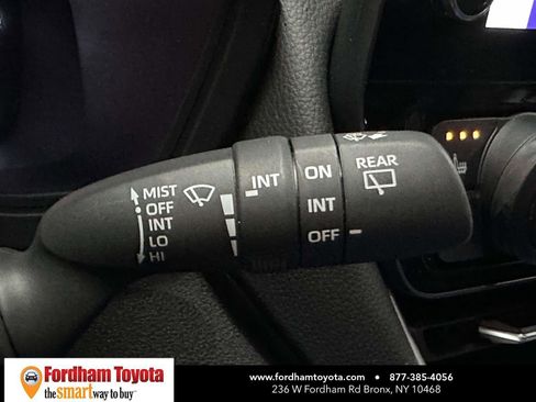 Used 2025 Toyota Grand Highlander AWD image 33