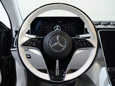 Used 2022 Mercedes-Benz Maybach S 580 4MATIC image 54