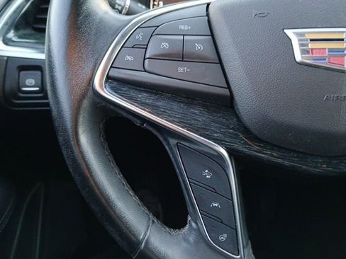Used 2022 Cadillac XT5 Premium Luxury FWD image 26