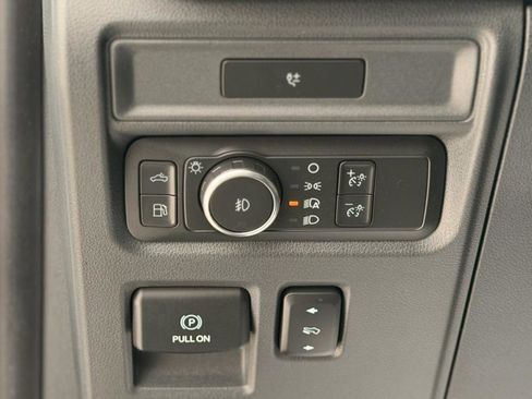 Used 2022 Ford F150 XLT w/ Equipment Group 301A Mid image 12