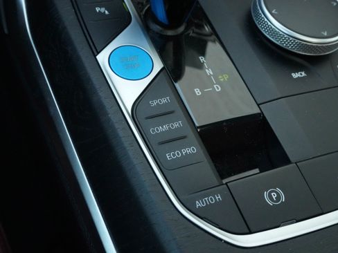 Certified 2023 BMW i4 eDrive35 w/ Premium Package RWD image 32