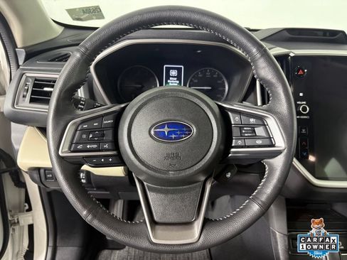 Used 2025 Subaru Ascent Limited AWD/4WD image 2