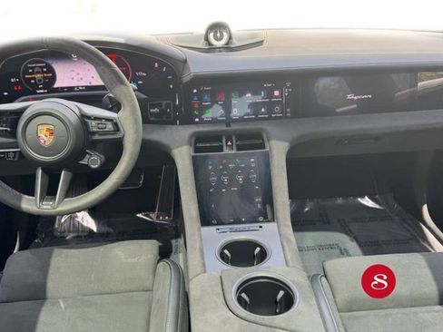 Used 2023 Porsche Taycan GTS image 14