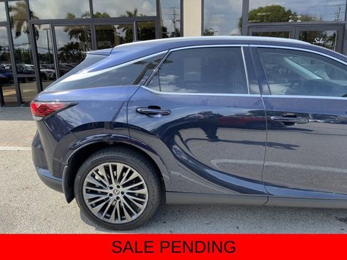 Certified 2023 Lexus RX 350 w/ Cold Area Package AWD/4WD image 5