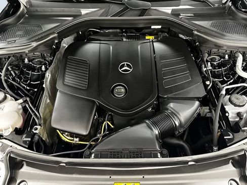 Used 2026 Mercedes-Benz GLC 300 4MATIC image 19