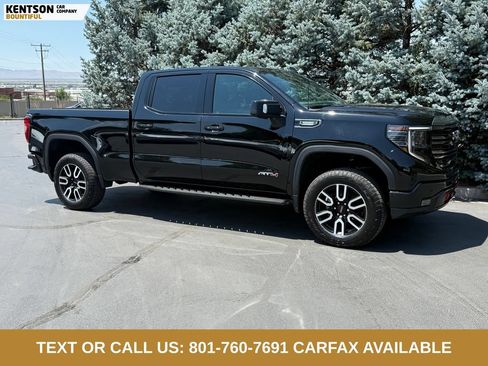 Used 2024 GMC Sierra 1500 AT4 w/ Technology Package AWD/4WD image 11