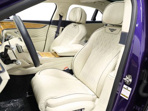 Used 2020 Bentley Flying Spur W12 w/ First Edition Specification image 3