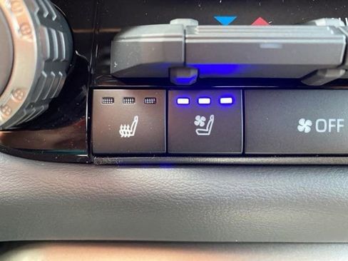 New 2026 Toyota Tundra Platinum AWD/4WD image 14