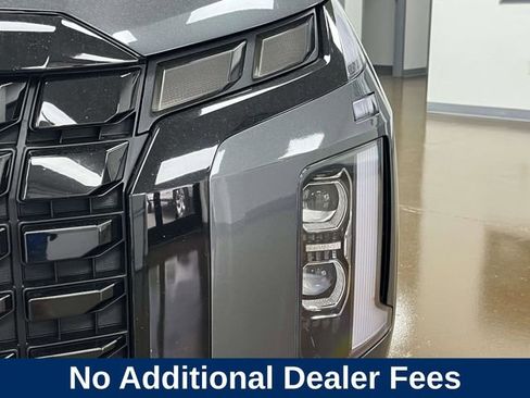 Used 2025 Hyundai Palisade Limited AWD/4WD image 11