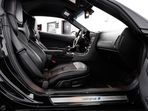Used 2012 Chevrolet Corvette ZR1 w/ 3ZR Preferred Equipment Group RWD image 35