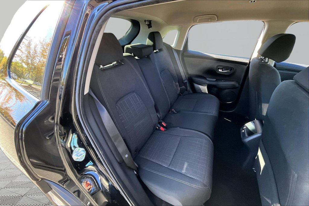 Used 2024 Honda HR-V LX image 19