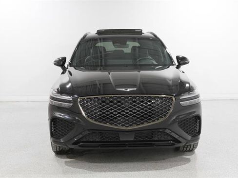 Used 2022 Genesis GV70 3.5T Sport w/ Sport Prestige Package image 2