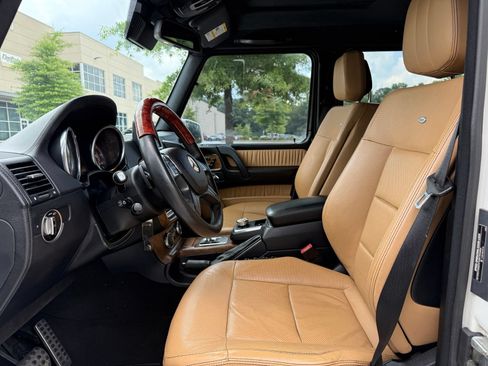 Used 2015 Mercedes-Benz G 63 AMG 4MATIC image 34