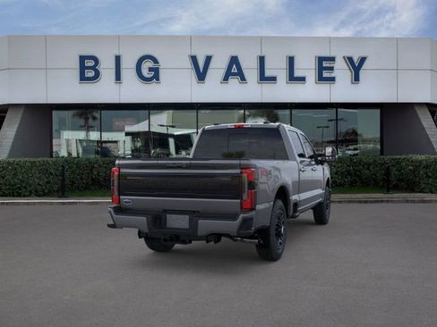 New 2025 Ford F250 Platinum w/ FX4 Off-Road Package image 8