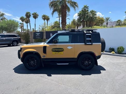 Used 2023 Land Rover Defender 90 X-Dynamic SE AWD/4WD image 8