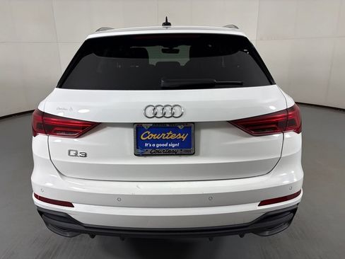 Used 2024 Audi Q3 2.0T Premium AWD/4WD image 7