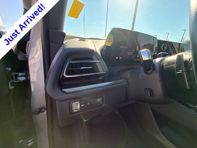 Used 2025 Chevrolet Traverse High Country FWD image 46