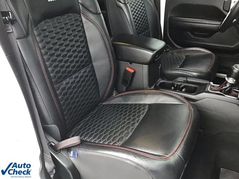 Used 2023 Jeep Wrangler Rubicon w/ Xtreme 35 Tire Package image 13