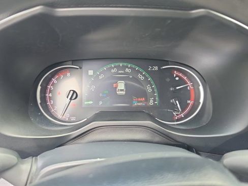 Used 2024 Toyota RAV4 LE image 20