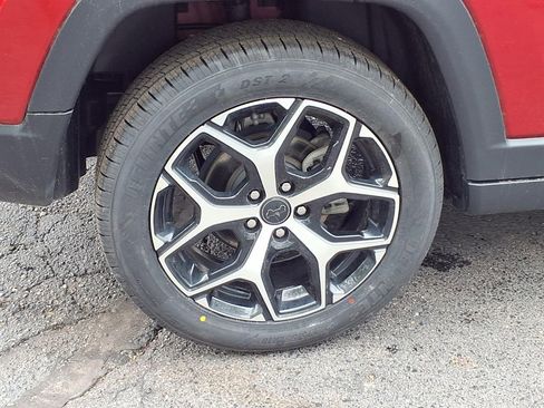 Used 2025 Jeep Compass Limited AWD/4WD image 24