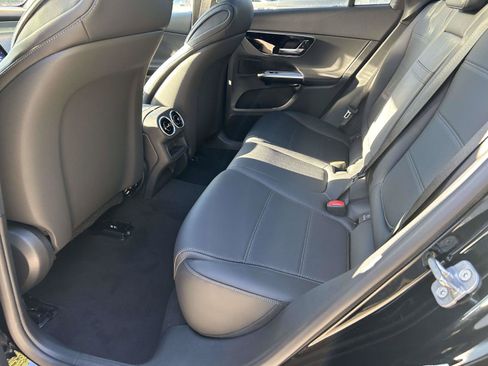 New 2027 Mercedes-Benz GLC 300 4MATIC image 36