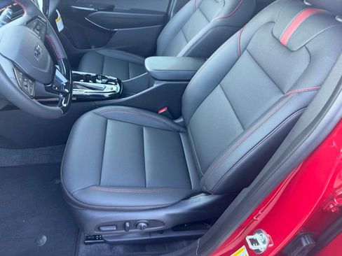 New 2026 Chevrolet Trax RS w/ Driver Confidence Package image 21