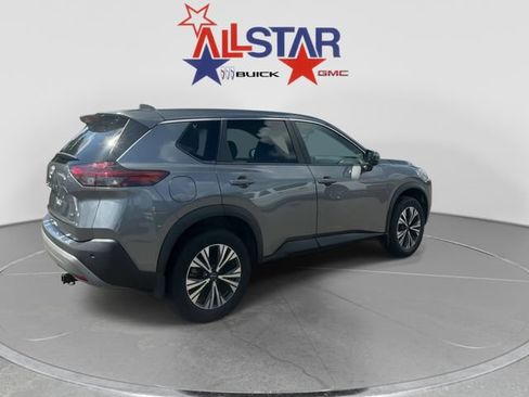 Used 2022 Nissan Rogue SV FWD image 7
