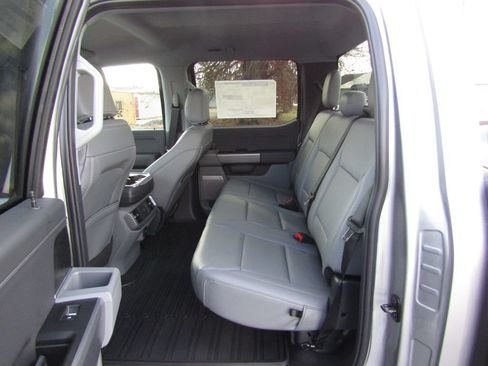 New 2025 Ford F150 Lightning Flash AWD/4WD image 28