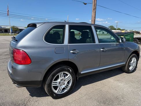 Used 2004 Porsche Cayenne S AWD/4WD image 11