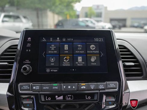 Used 2024 Honda Odyssey Sport image 32