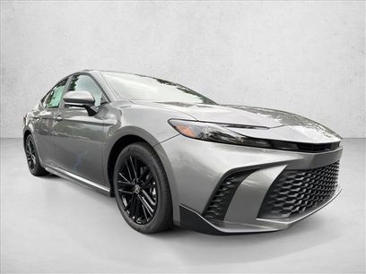 Used 2026 Toyota Camry SE w/ Convenience Package