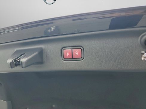 New 2026 Mercedes-Benz S 63 AMG S image 32