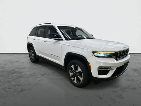 Used 2024 Jeep Grand Cherokee Limited 4xe AWD/4WD image 5