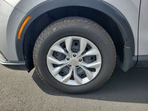 Used 2023 Honda CR-V LX image 17