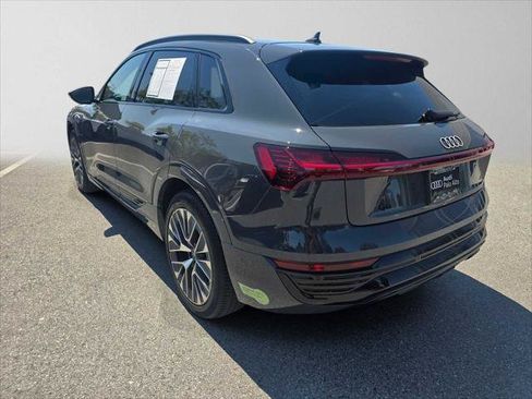 Used 2024 Audi Q8 e-tron Prestige w/ Prestige Package AWD/4WD image 5