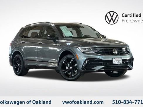Certified 2024 Volkswagen Tiguan SE R-Line AWD/4WD image 1