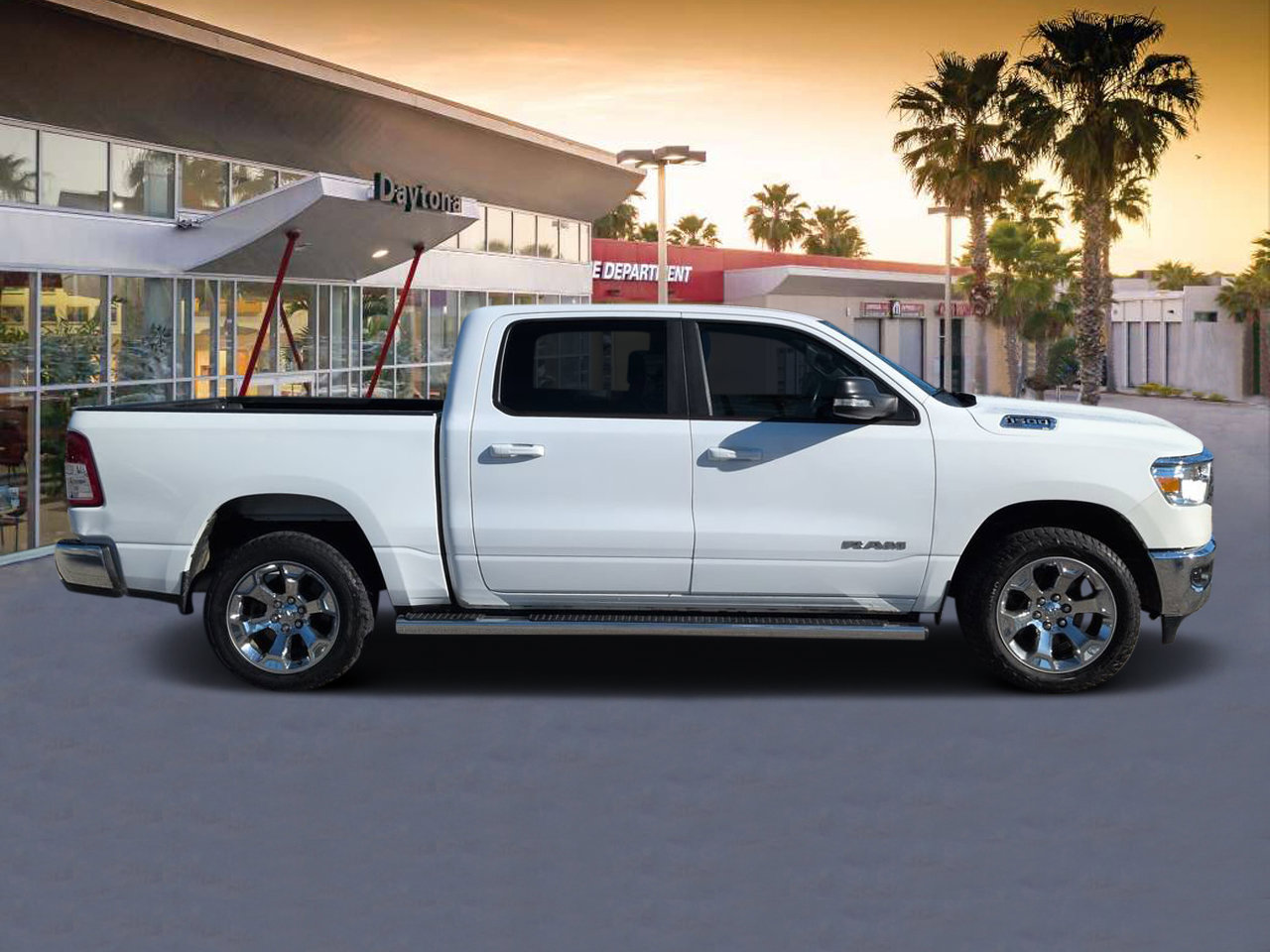 Used 2022 RAM 1500 Big Horn AWD/4WD image 2