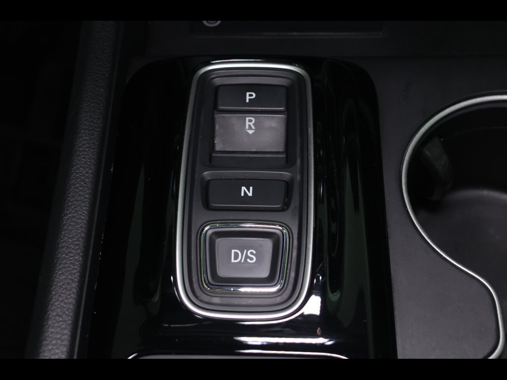 Used 2025 Honda Pilot Elite image 31